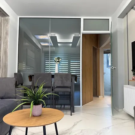 Hasalla Homes 2 Apartament *